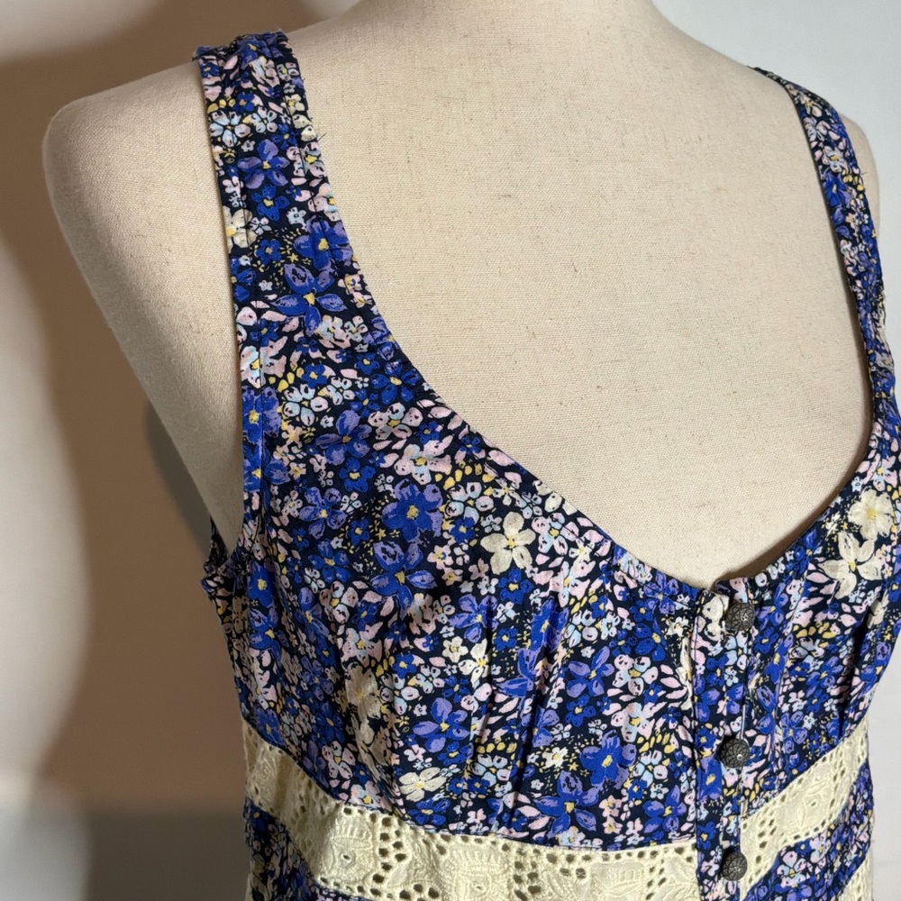 Free People Blue Combo Floral Scoop Neck Smocked Back Tank Top Size Large